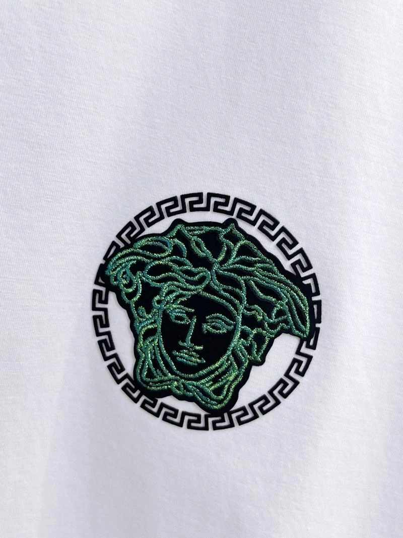 Functional Versace T-Shirts 175587