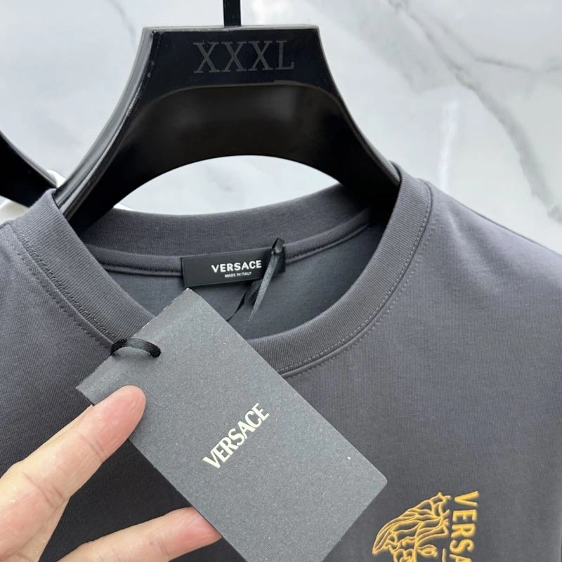 Vibrant Versace T-Shirts 175562