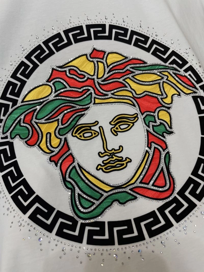Versace T-Shirts TimelessDesign 175556