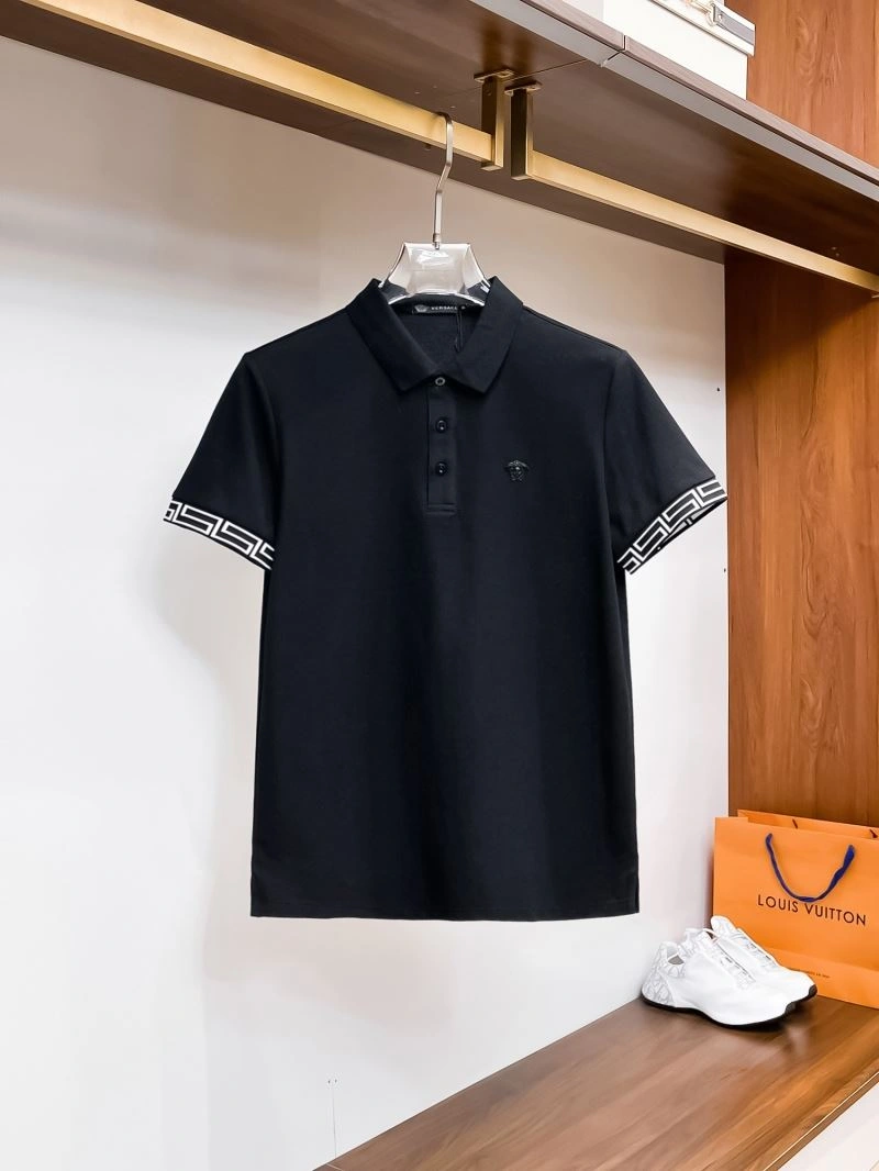 WellDesigned Versace T-Shirts 175596