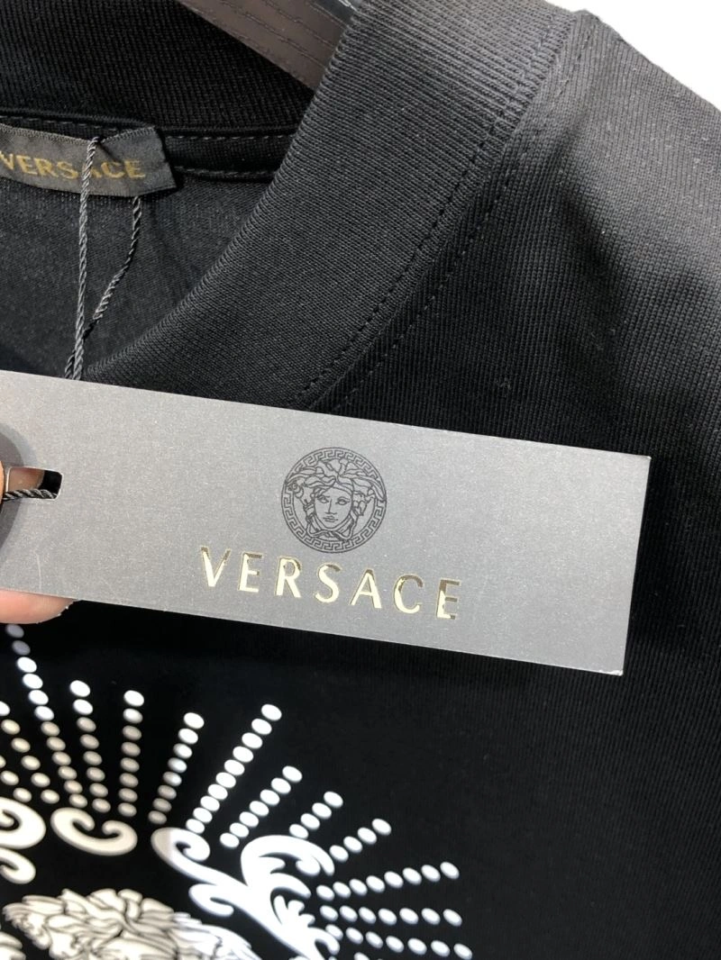 Versace T-Shirts Soft 175524