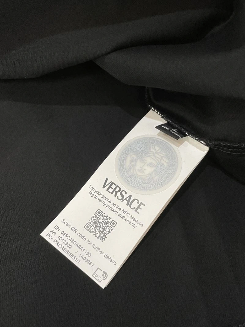 WaterResistant Versace T-Shirts 175483