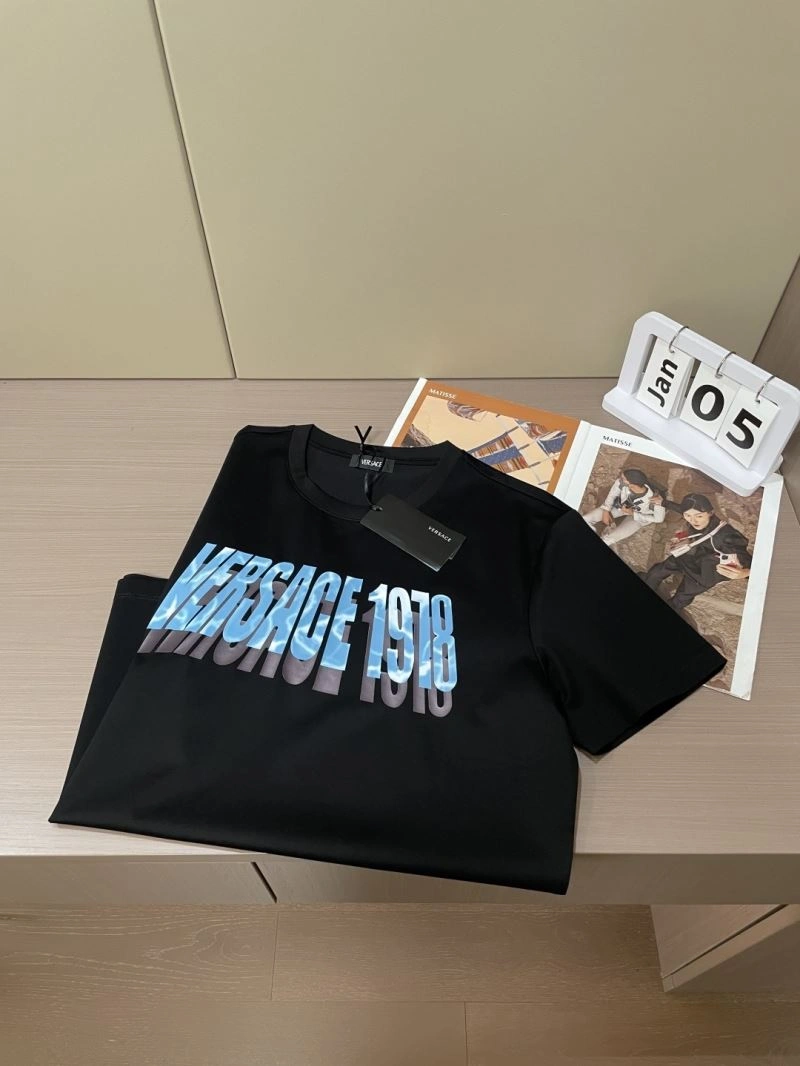 Versace T-Shirts Lightweight 175481