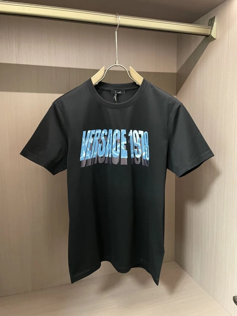 Versace T-Shirts Lightweight 175481