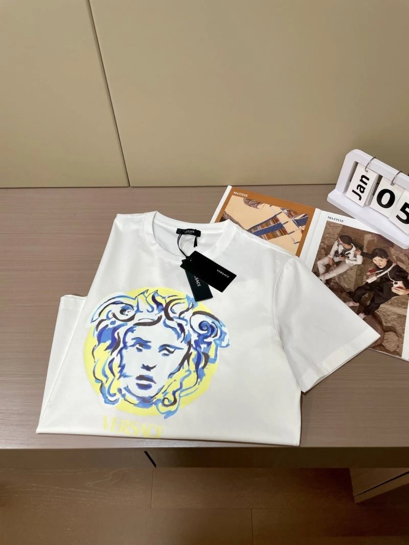 Reliable Versace T-Shirts 175519