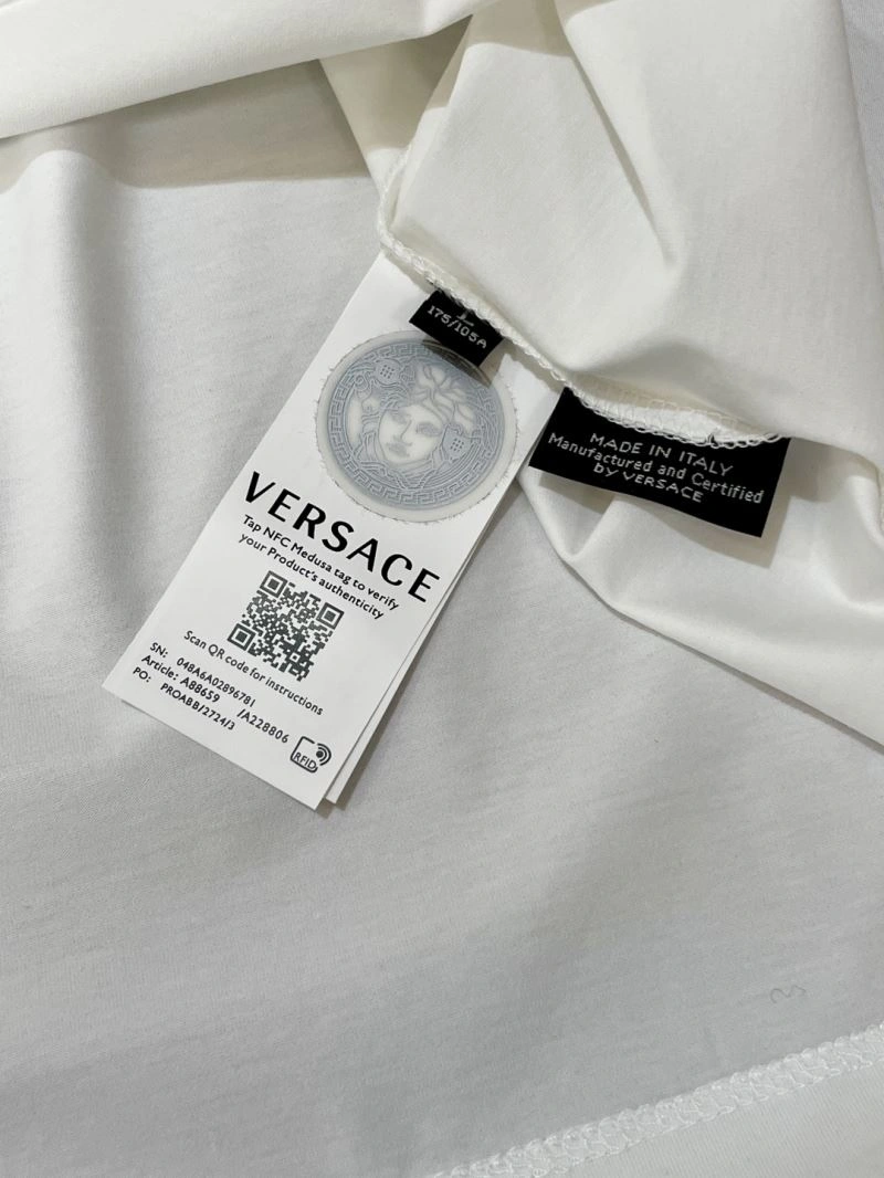Reliable Versace T-Shirts 175519