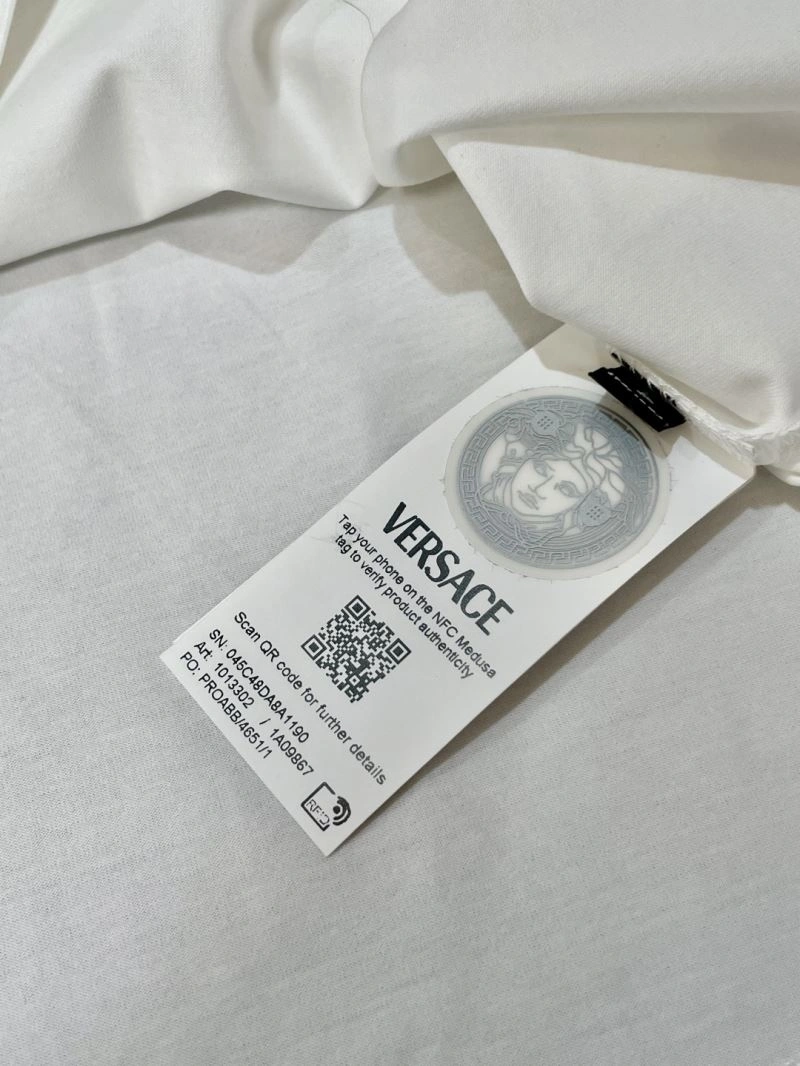 OdorResistant Versace T-Shirts 175477
