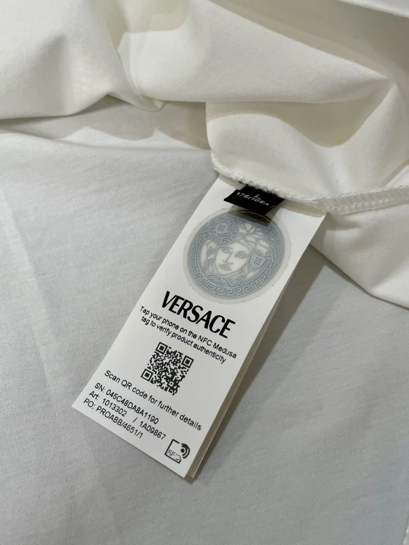 Versace T-Shirts WeatherProof 175475