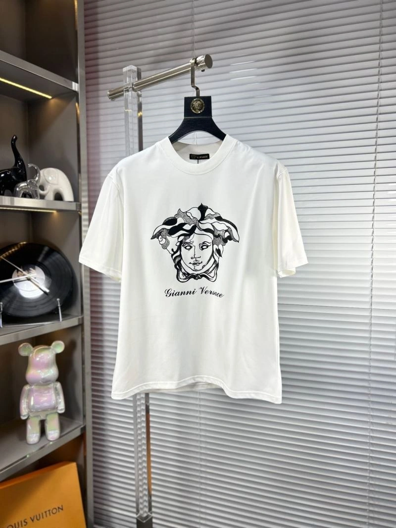 Versace T-Shirts Youthful 175463