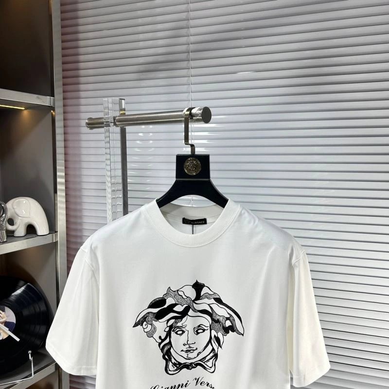Versace T-Shirts Youthful 175463