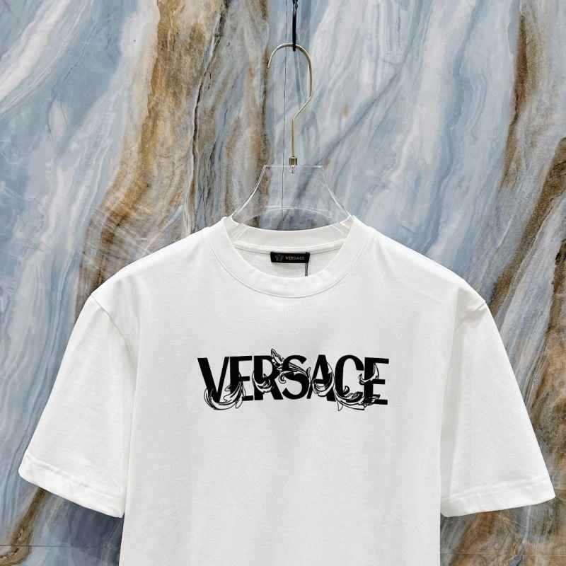 Versace T-Shirts Lightweight 175500