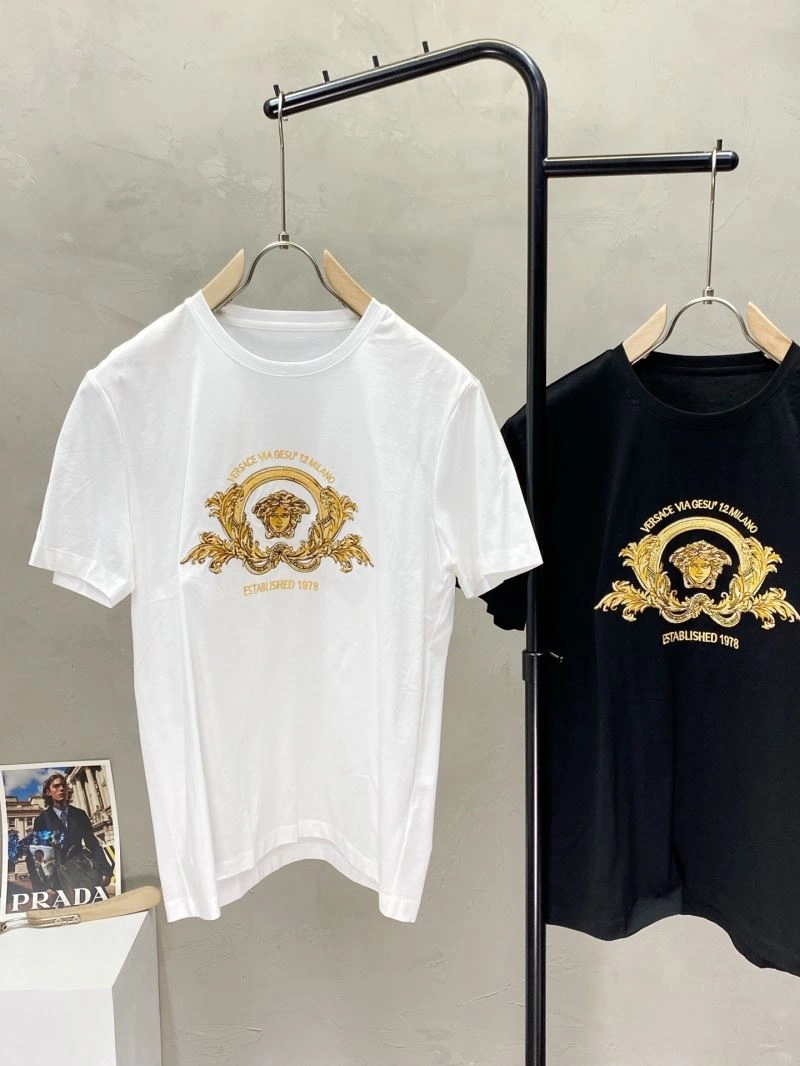 Versace T-Shirts Elegant 175527