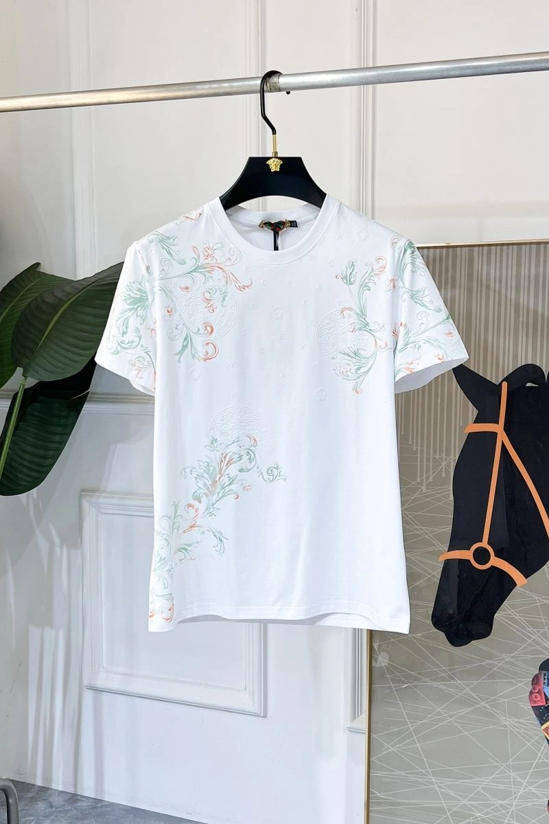 Timeless Versace T-Shirts 175494