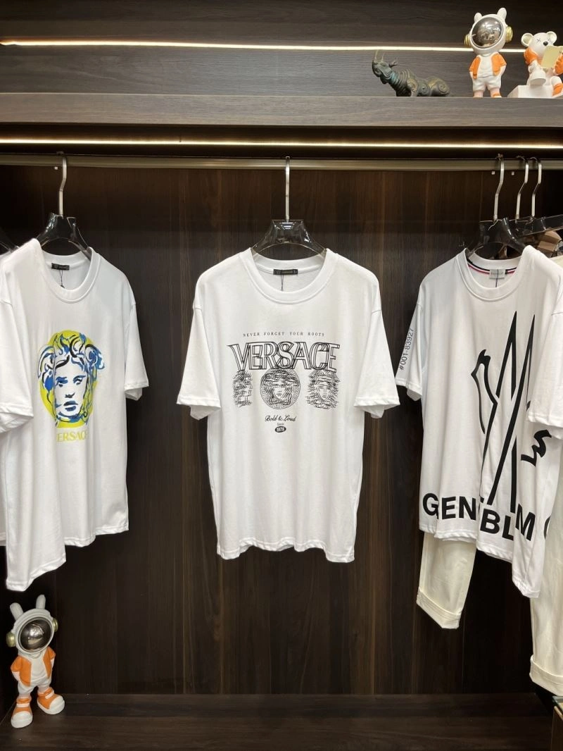 RelaxedFit Versace T-Shirts 175452