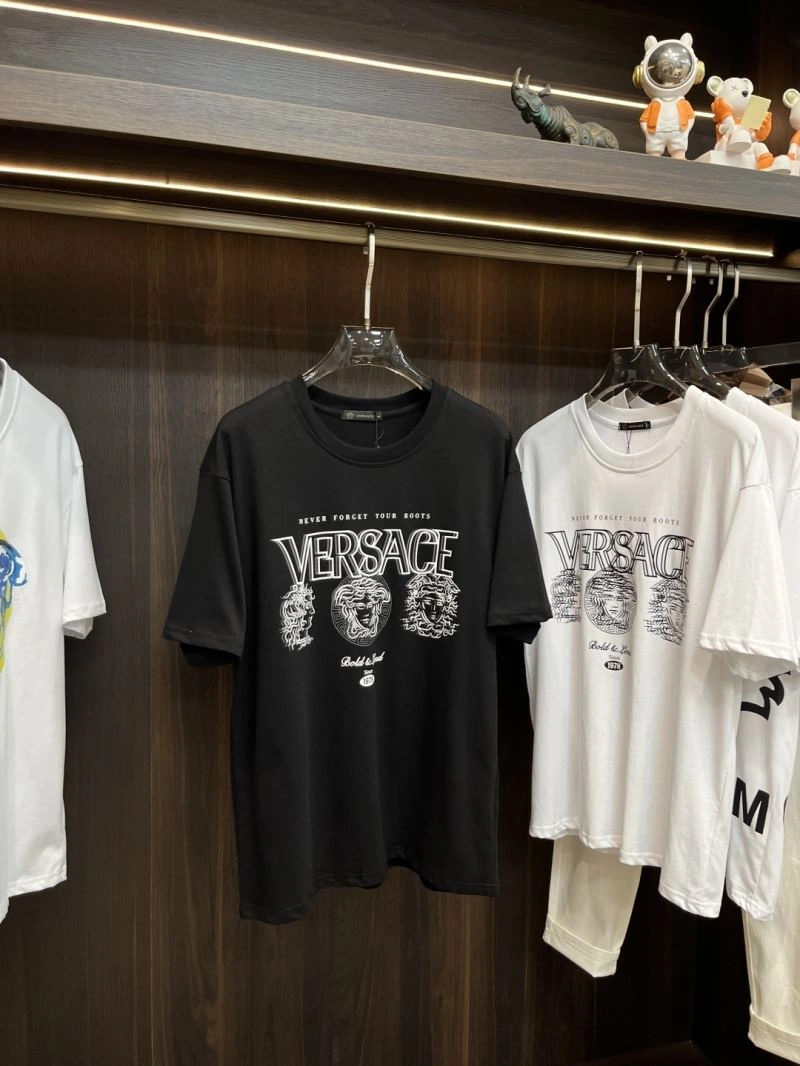 RelaxedFit Versace T-Shirts 175452