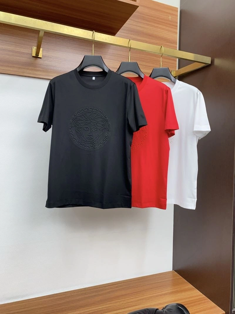 Fashionable Versace T-Shirts 175444