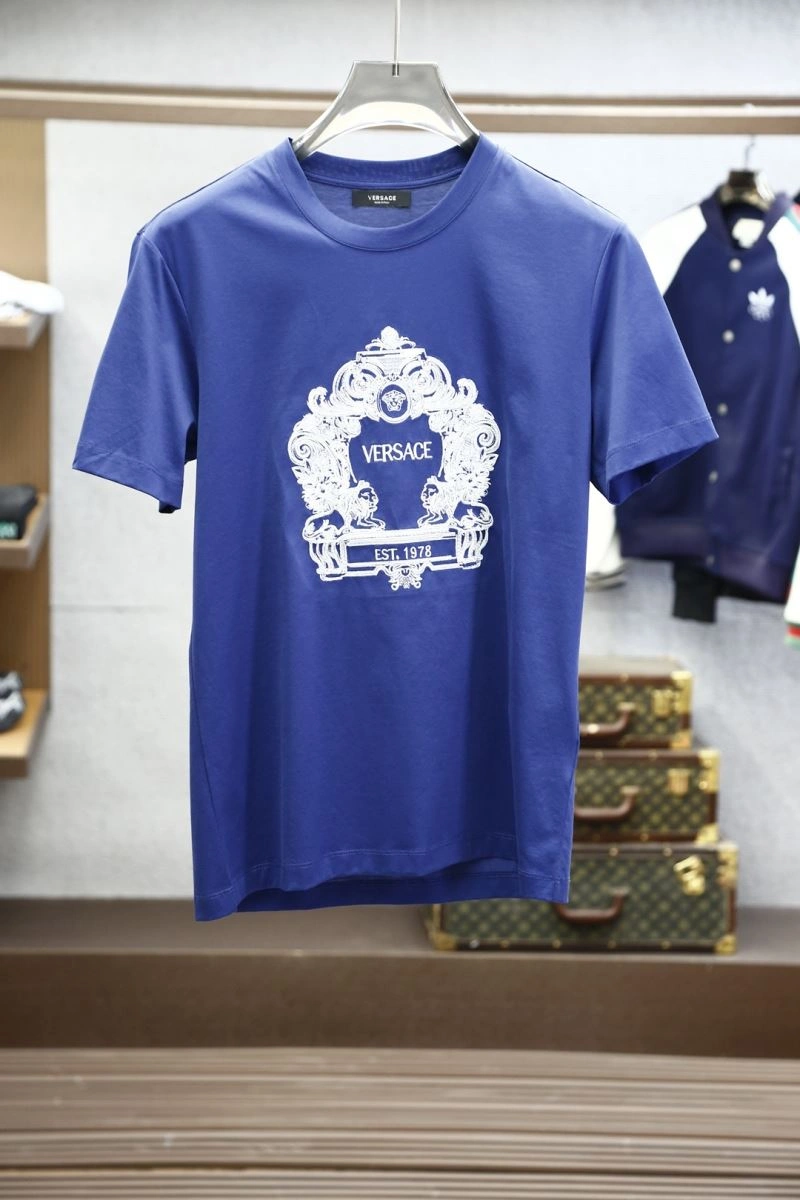 Versace T-Shirts Lightweight 175443