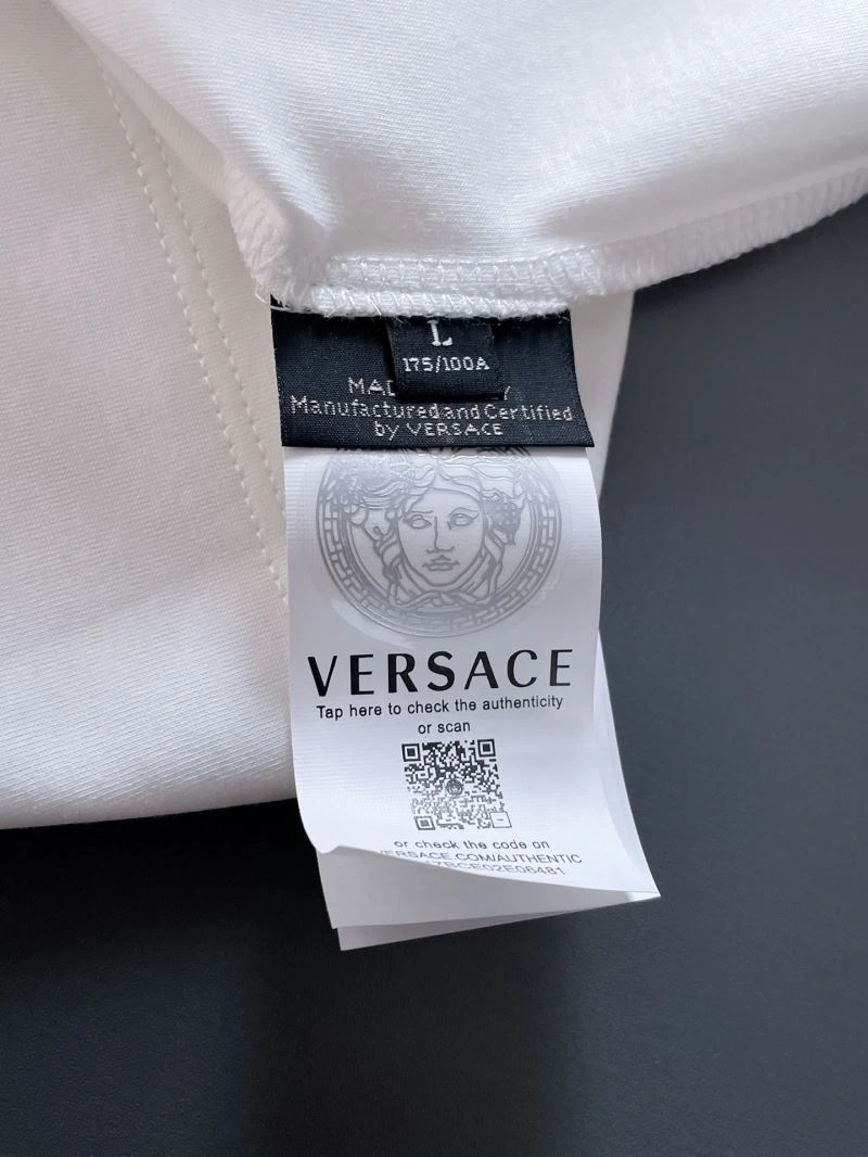 Versace T-Shirts GoAnywhere 175460