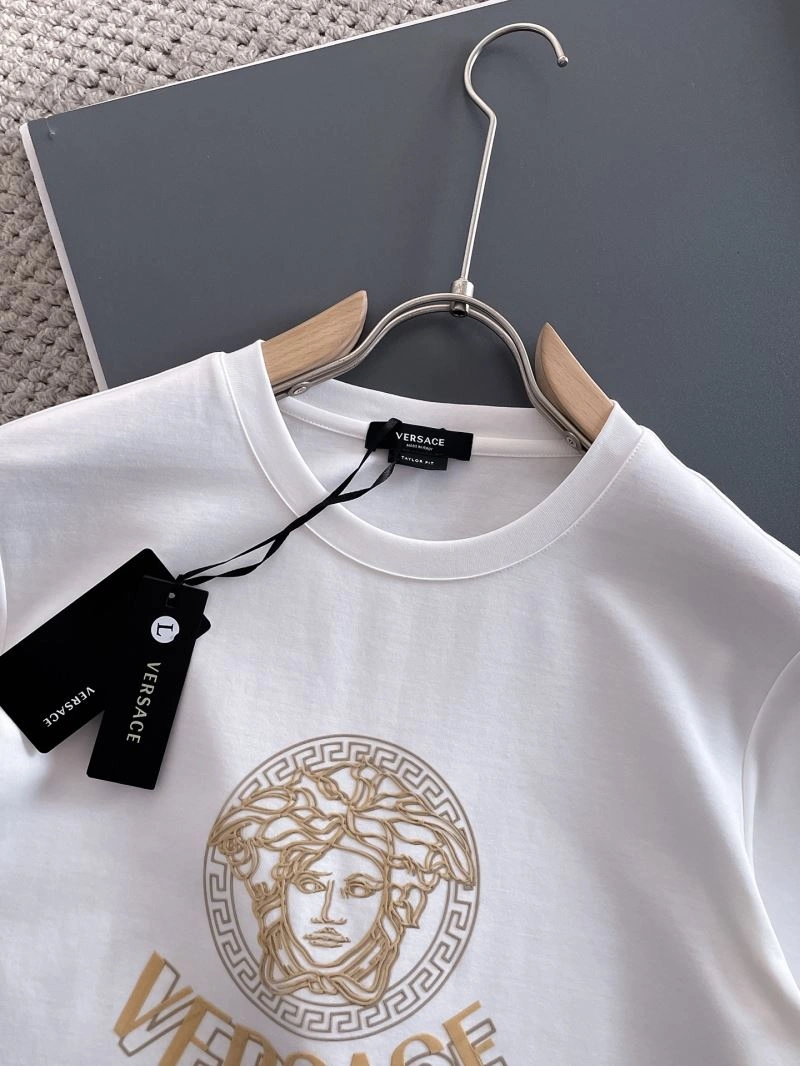 Versace T-Shirts TimelessDesign 175425