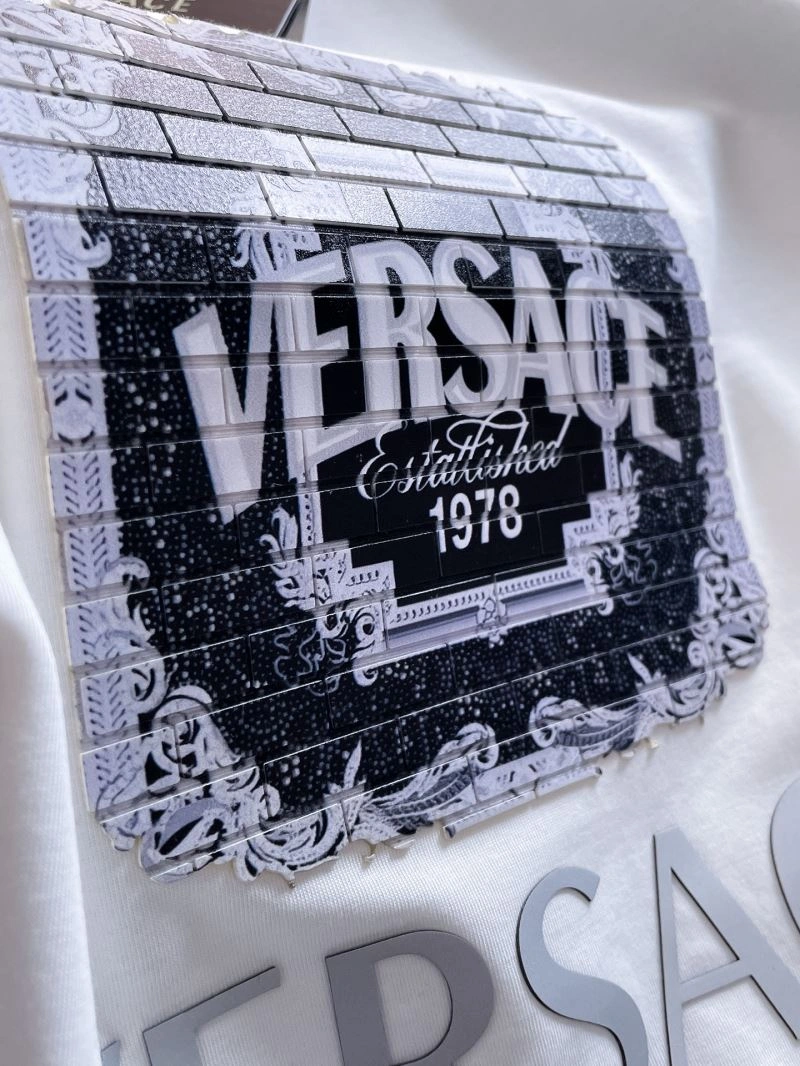 Versace T-Shirts Stretchable 175424