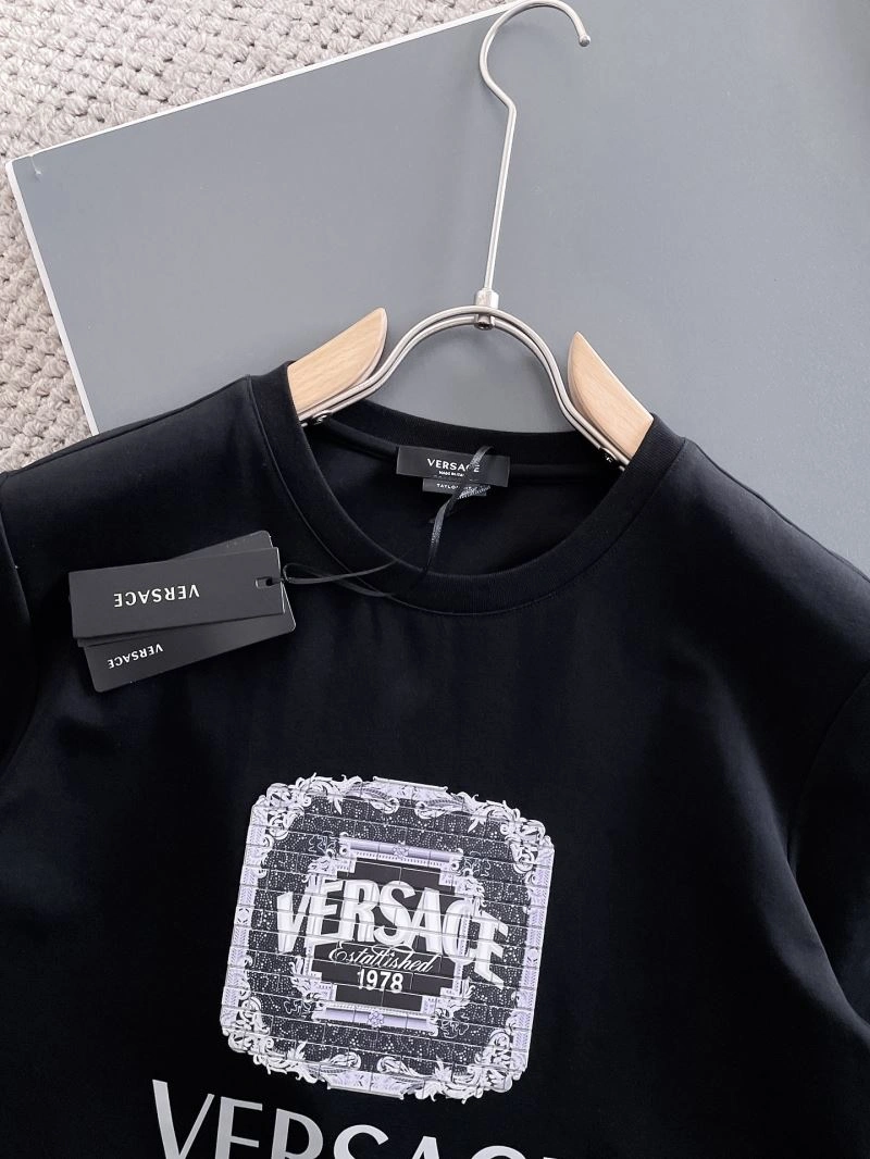 Versace T-Shirts Youthful 175422