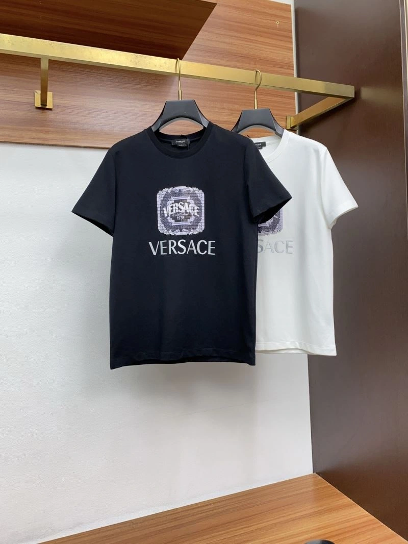 Versace T-Shirts Minimalist 175354