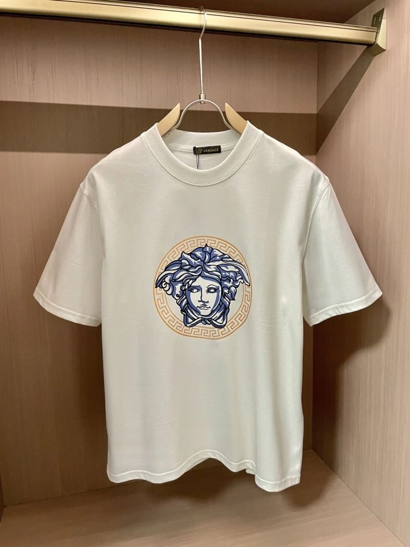 Versace T-Shirts Lightweight 175365