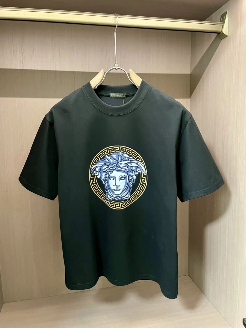 Versace T-Shirts Lightweight 175365