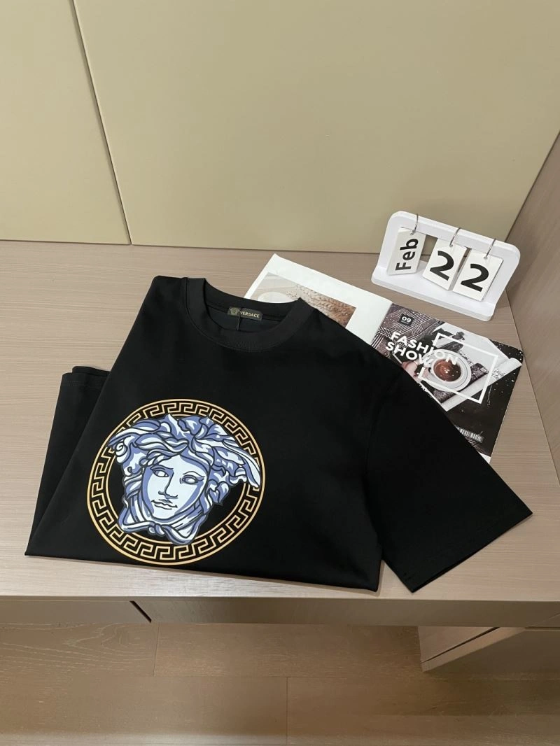 Versace T-Shirts Lightweight 175365