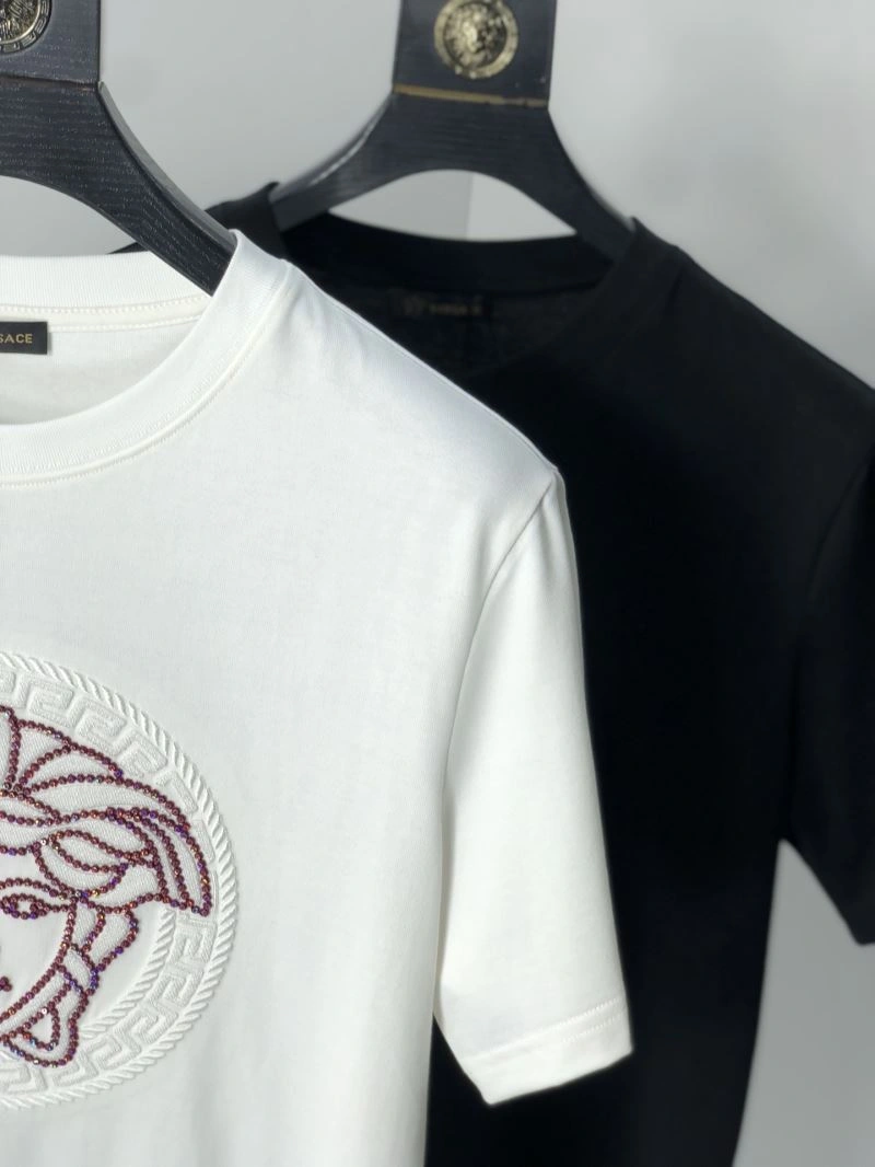 Stretchable Versace T-Shirts 175349