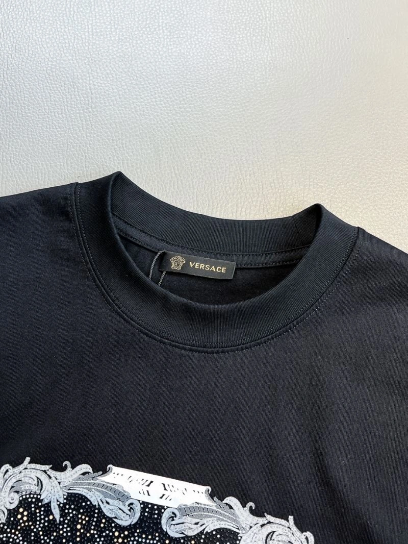 Durable Versace T-Shirts 175338