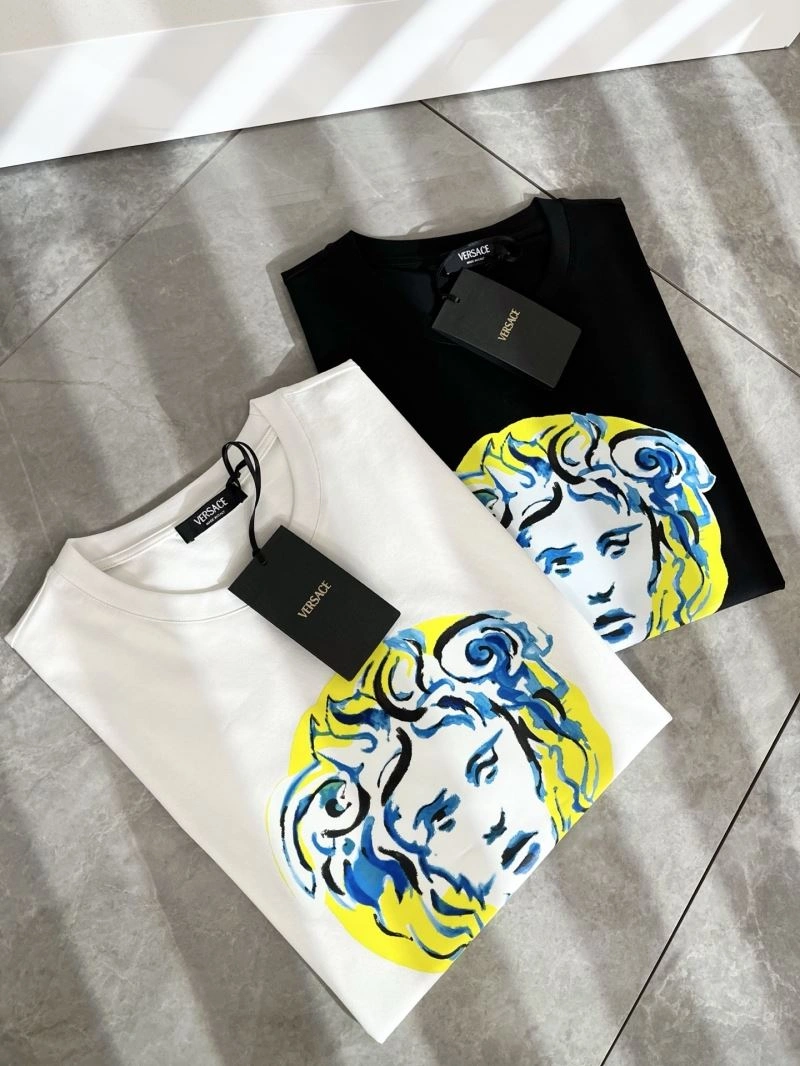 Packable Versace T-Shirts 175335