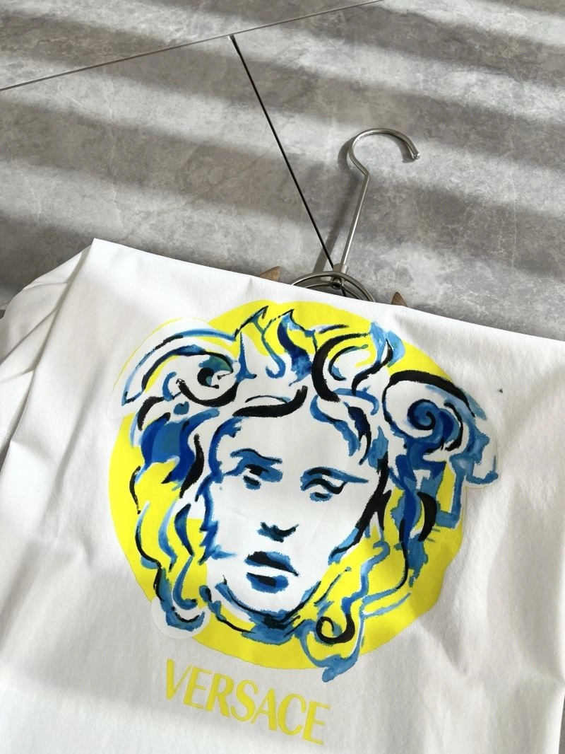 Packable Versace T-Shirts 175335