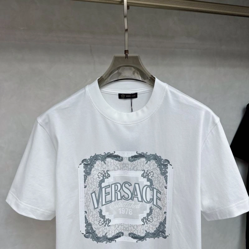 Versace T-Shirts UrbanChic 175330