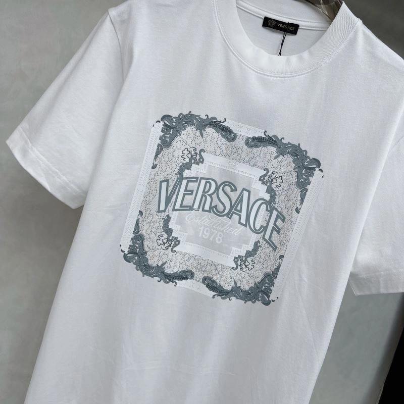Versace T-Shirts UrbanChic 175330