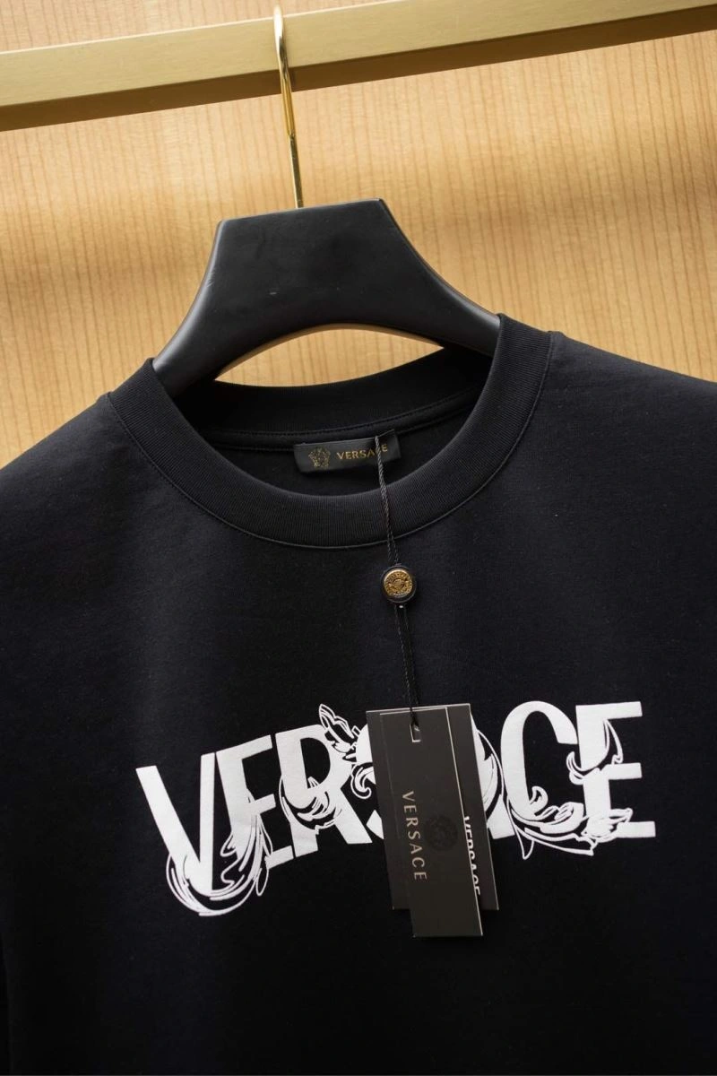 Compact Versace T-Shirts 175313