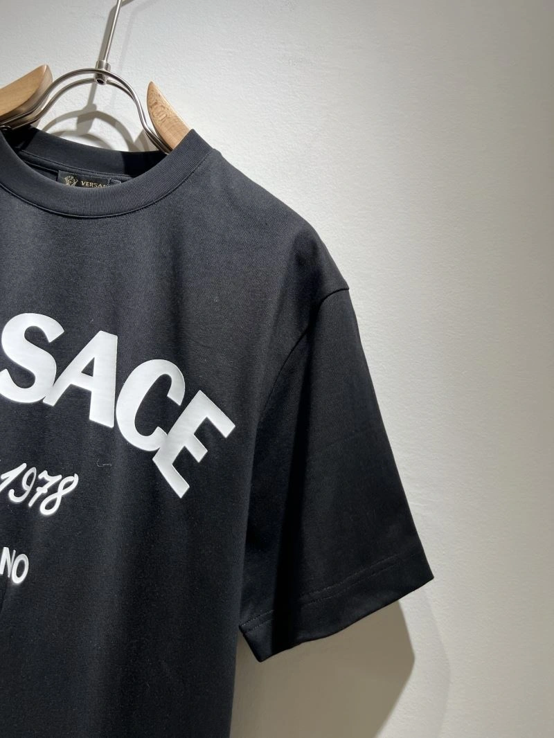 ModernLook Versace T-Shirts 175310