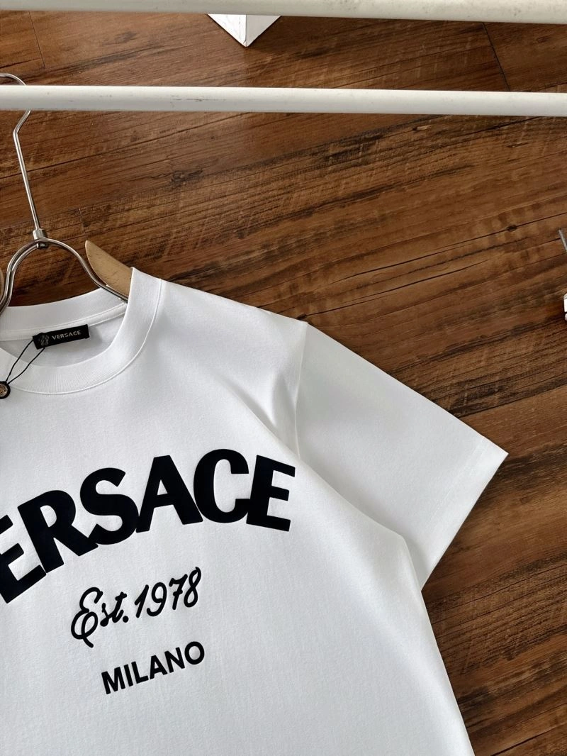 Lightweight Versace T-Shirts 175353