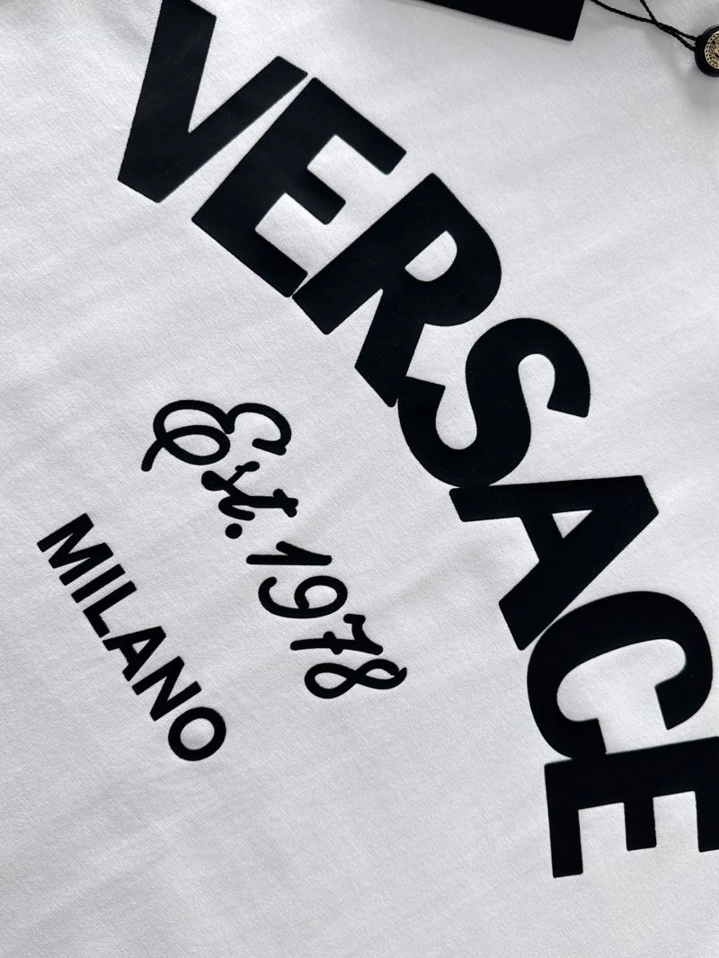 Lightweight Versace T-Shirts 175353