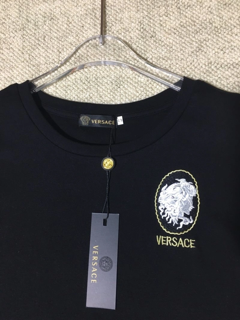 Versace T-Shirts UrbanStyle 175028