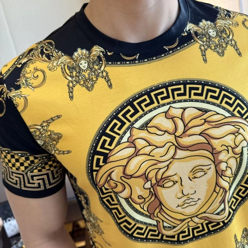 ZeroBulk Versace T-Shirts 175249
