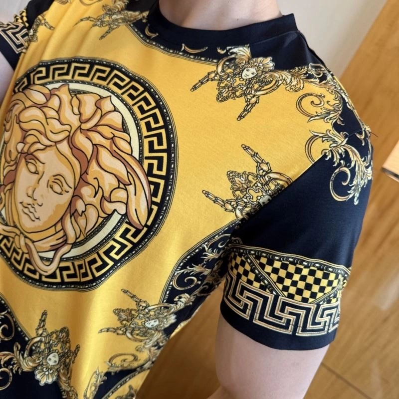 ZeroBulk Versace T-Shirts 175249