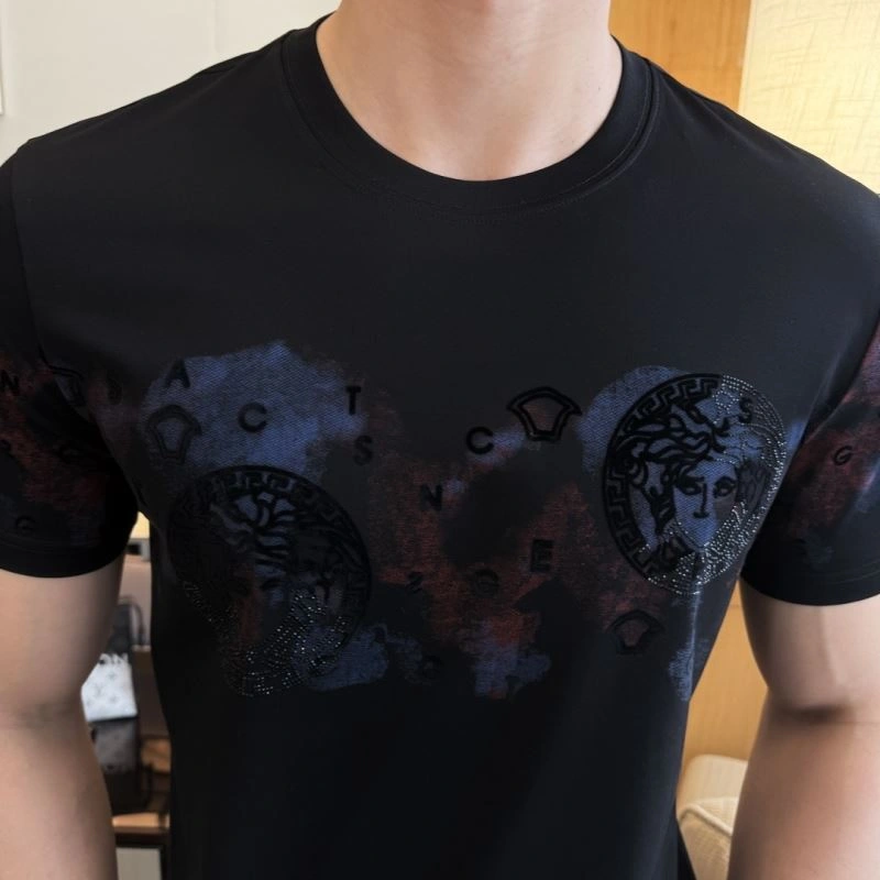 Sophisticated Versace T-Shirts 175245