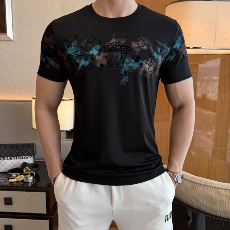 Sleek Versace T-Shirts 175241