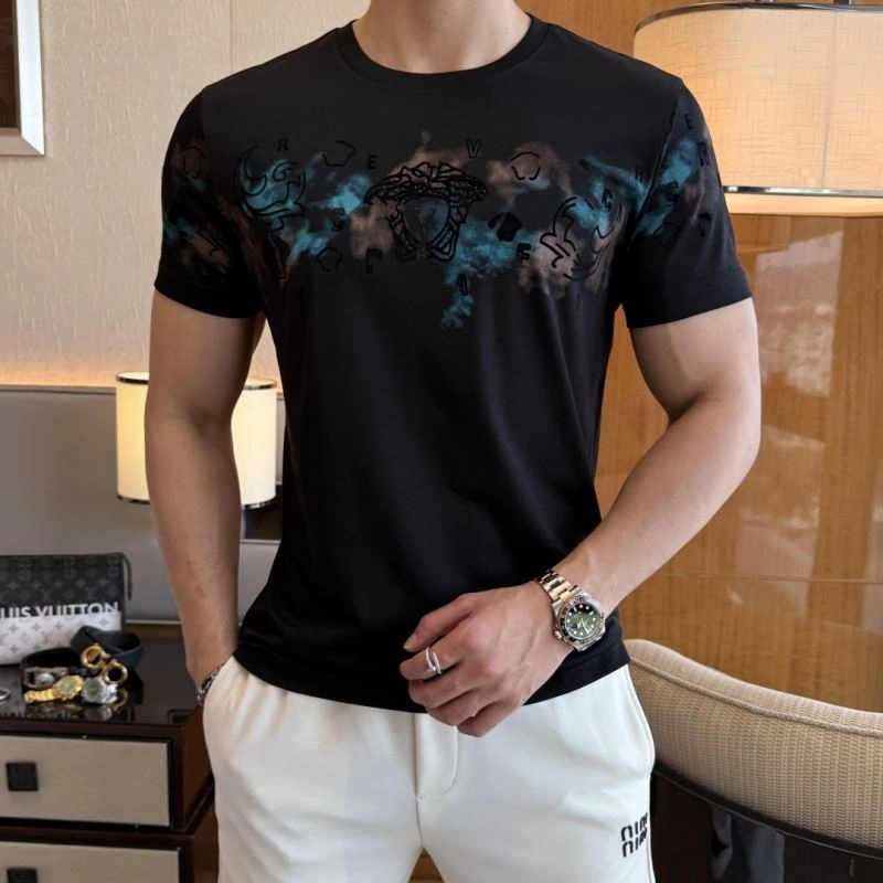 Sleek Versace T-Shirts 175241