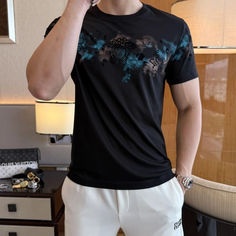 Sleek Versace T-Shirts 175241