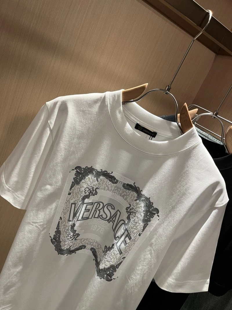 Trendy Versace T-Shirts 175228