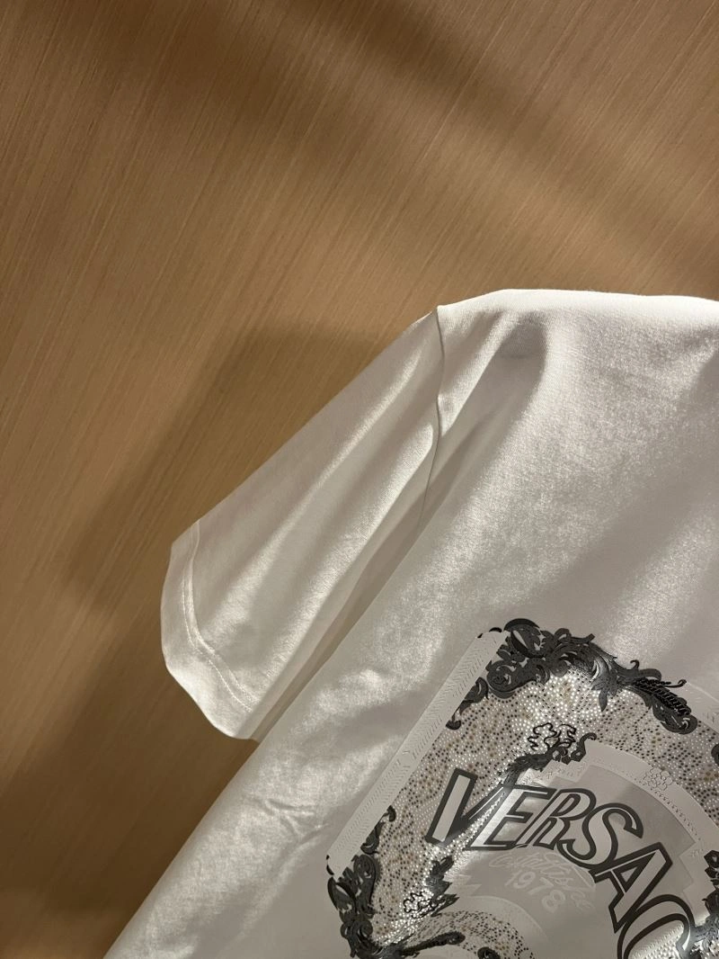 Trendy Versace T-Shirts 175228