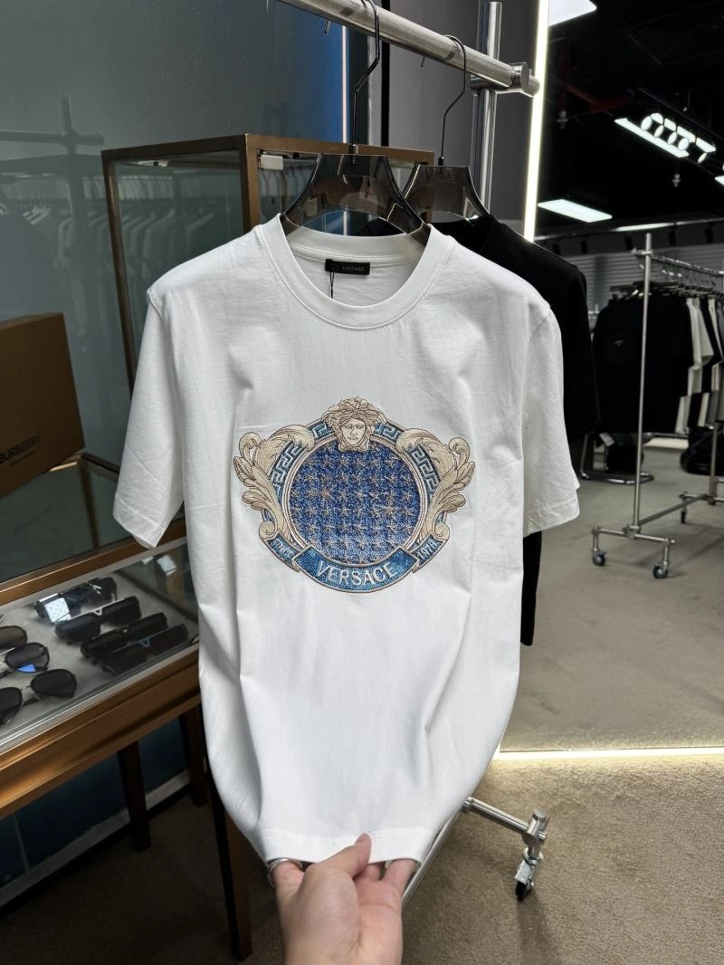 Versace T-Shirts HighPerformance 175220