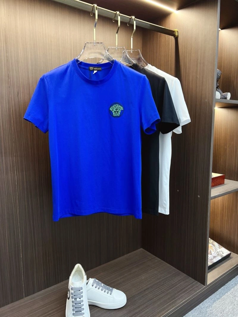 Versace T-Shirts Sleek 175216